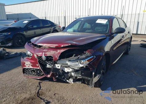 2018 Alfa Romeo Giulia Ti Sport Rwd z USA, uszkodzony, nr VIN ZARFAECN3J7599020